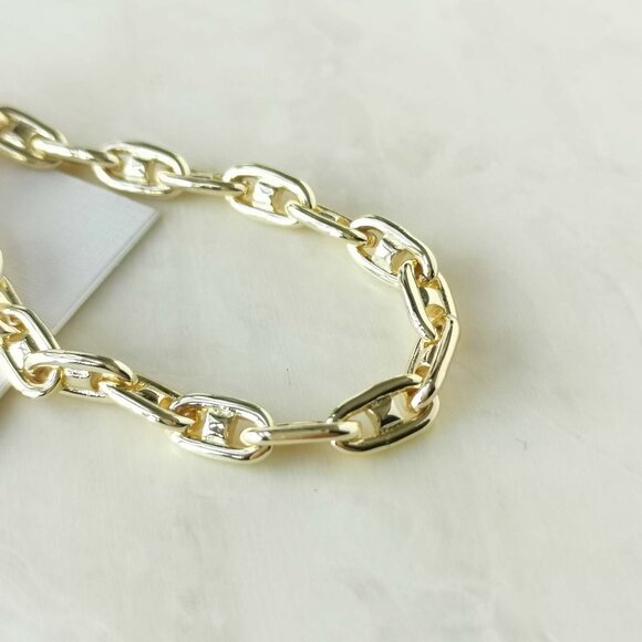 Kendra Scott • Bailey Gold Chain Bracelet - Picture 2 of 3